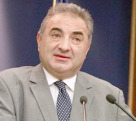 Ministrul Finanţelor, aşteptat la Universitatea Ovidius